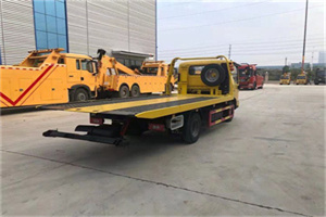 西丰非事故拖车